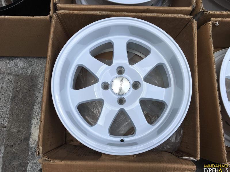 15x8 Ryver G23 Glossy white mags 4Holes PCD 100 Bnew | Mindanao Tyrehaus