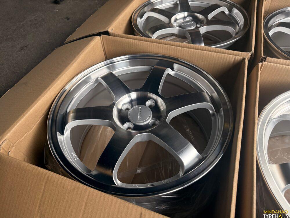Grid Racing Magz 17” Rota Grid Racing Full Royale Polish Mags 4Holes pcd 100 Bnew ...